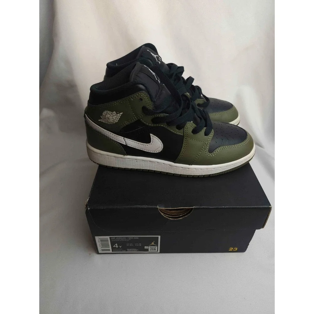Nike Air Jordan 1 Mid GS Sneakers Size 4Y Medium Olive Black Leather DQ8423-092